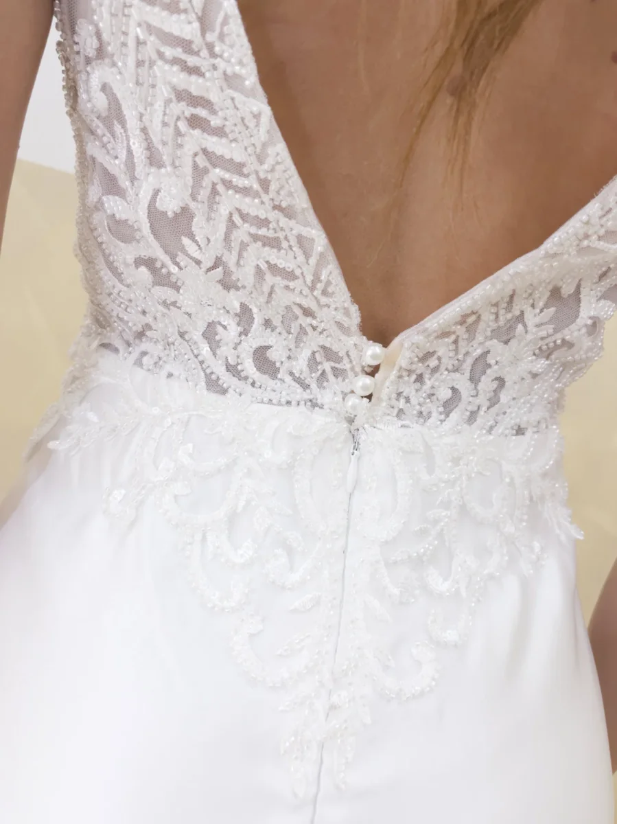 Abito in raso da sposa - immagine 5